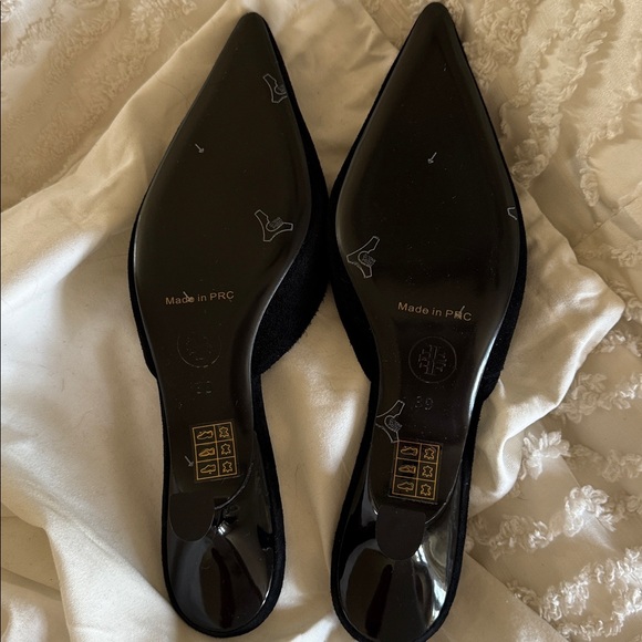 Chic Black Mules by EMME - Picture 5 of 5